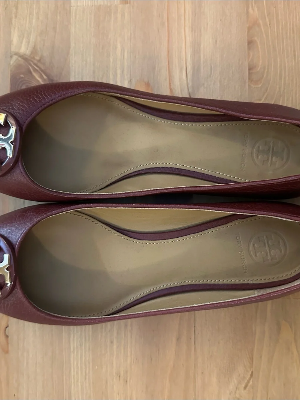 Tory Burch Claire Ballet Flats – Black Tumbled Leather – Size 7 – New in Box